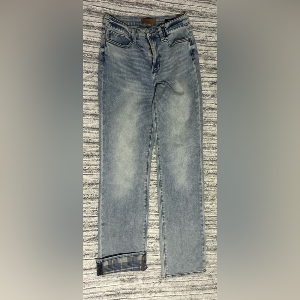 Judy Blue Light Wash Straight Leg Jeans
